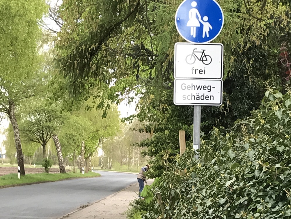 Stendorfer Straße - Gehweg